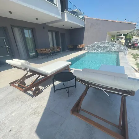 Geomar Luxury Apartments Skala Marion Exterior photo