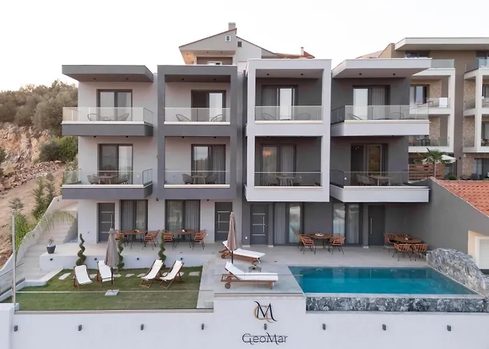 Geomar Luxury Apartments